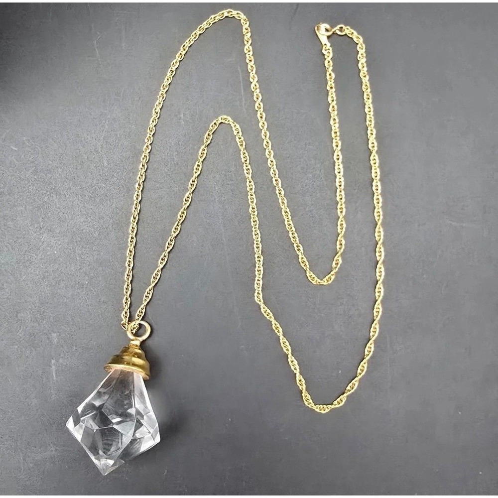 Avon Faceted Brilliance Pendant Necklace Gold Tone Long Chain Vintage Jewelry - Picture 4 of 5